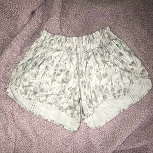 Lululemon Tracker short
